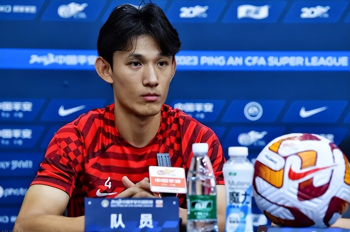 申花盖伊伤退影响争冠 颜骏凌转会传闻遭辟谣