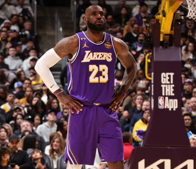 詹姆斯经纪人直言湖人难越西部关卡 专家解析西