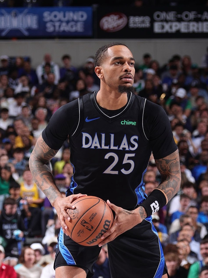 独行侠三将缺席对阵快船 -star阵容遭遇关键挑战