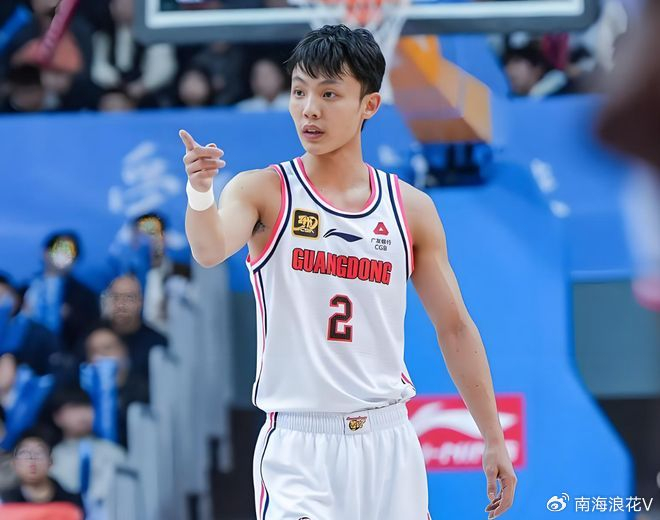 广东球迷季后赛前给杜锋提三大建议