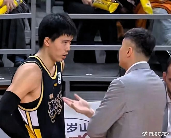 广东球迷季后赛前给杜锋提三大建议